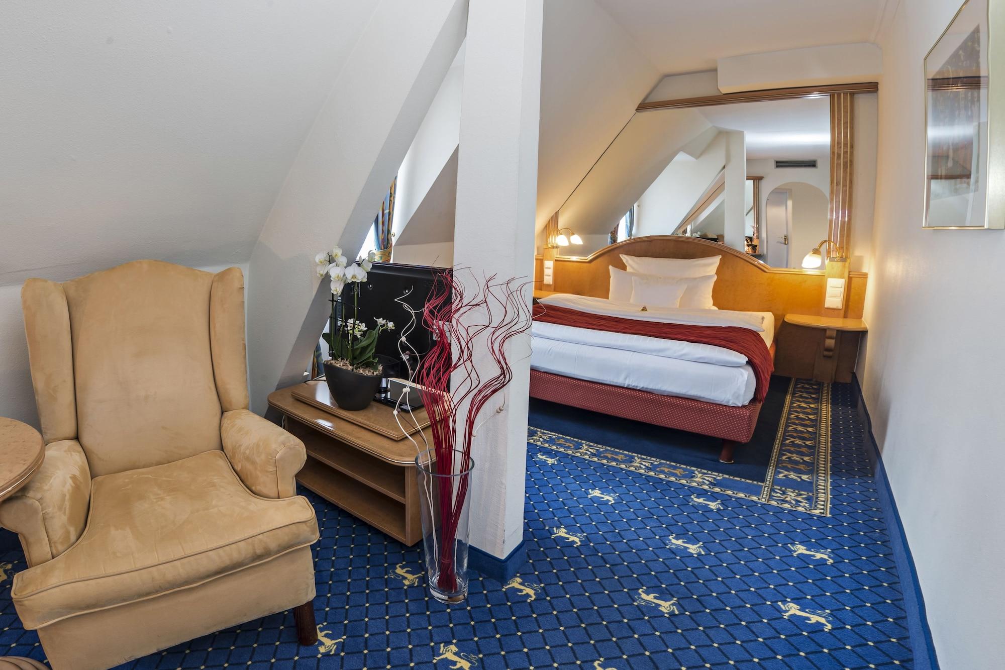 Drei Loewen Hotel München Buitenkant foto