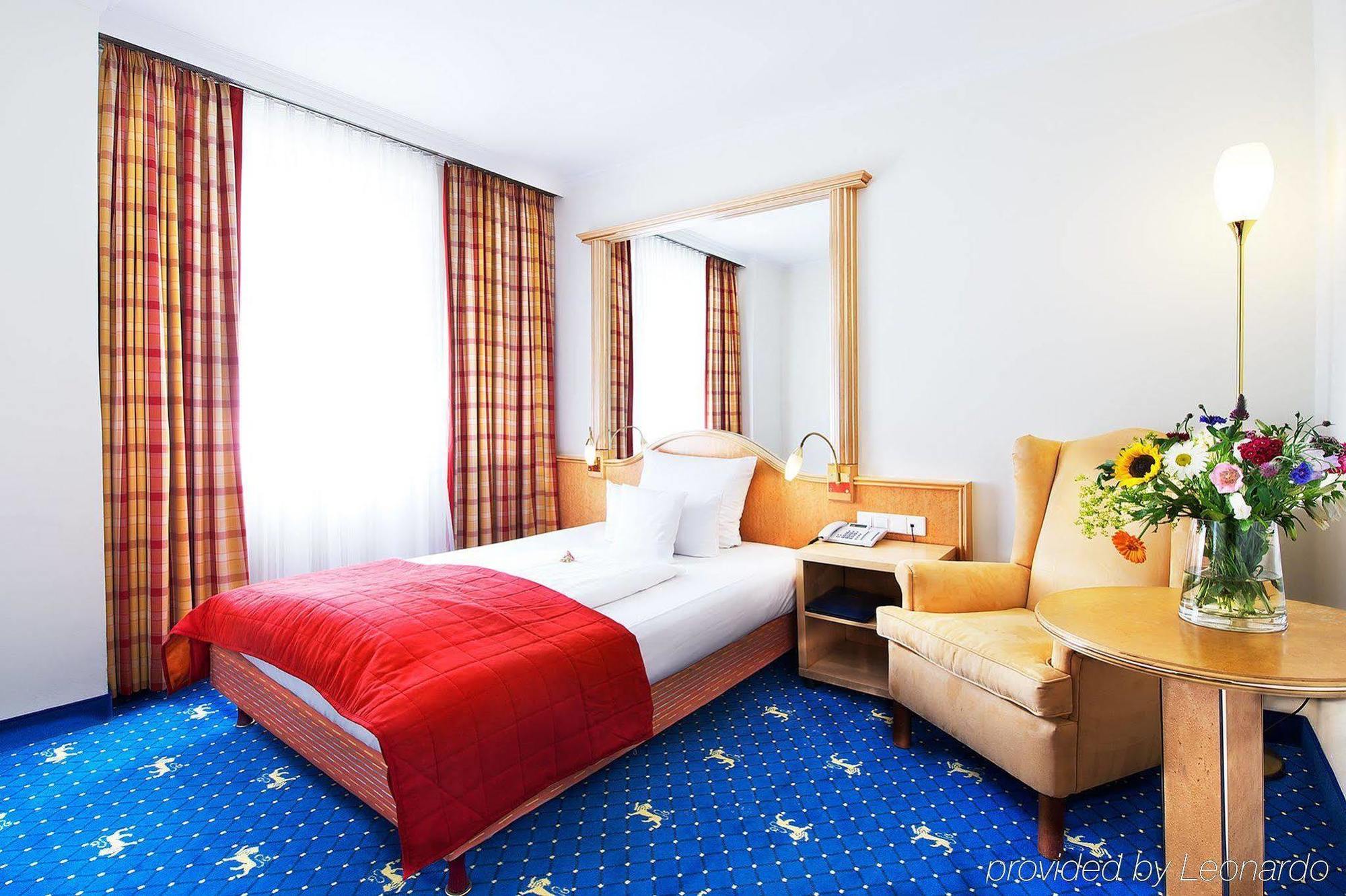 Drei Loewen Hotel München Buitenkant foto