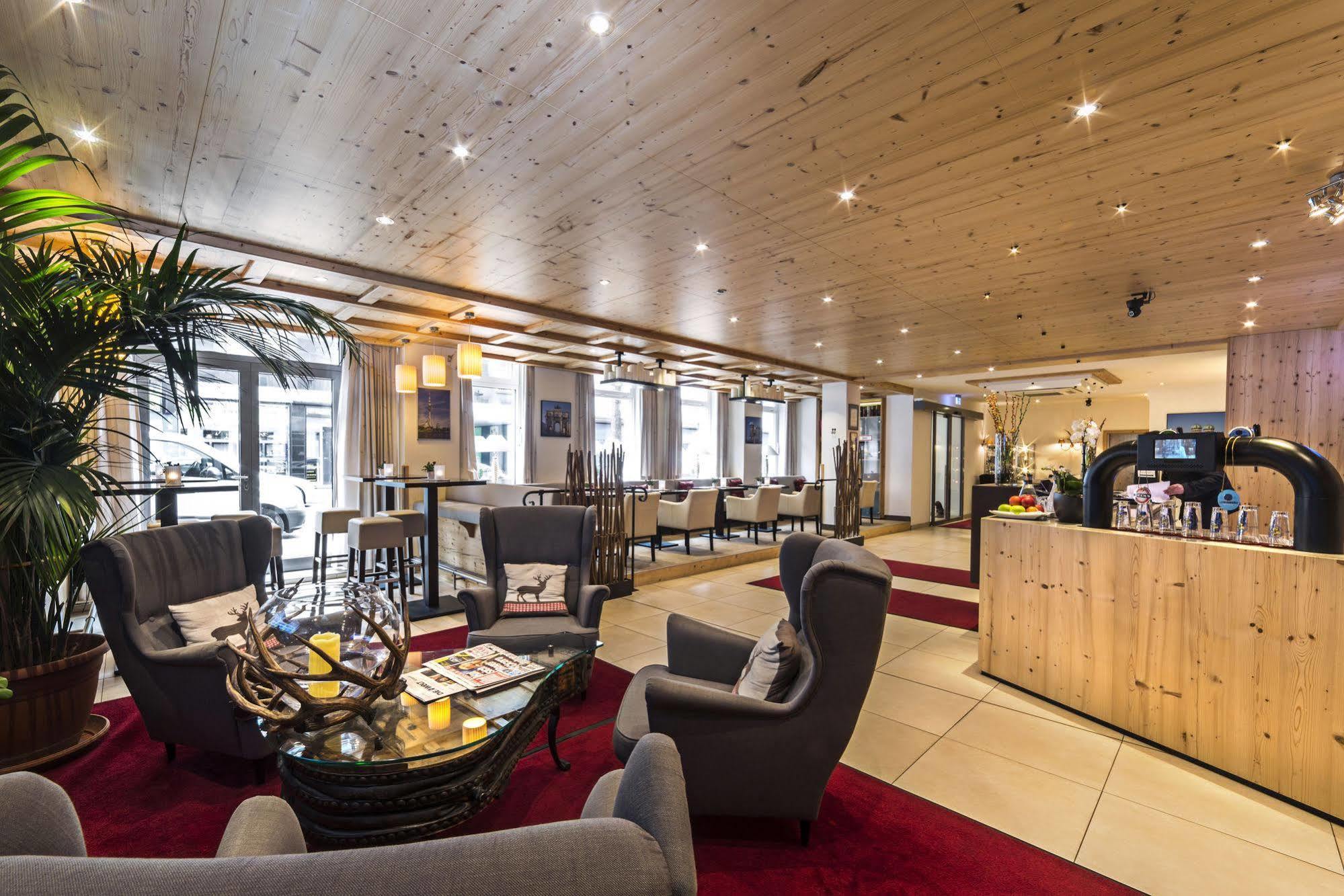 Drei Loewen Hotel München Buitenkant foto